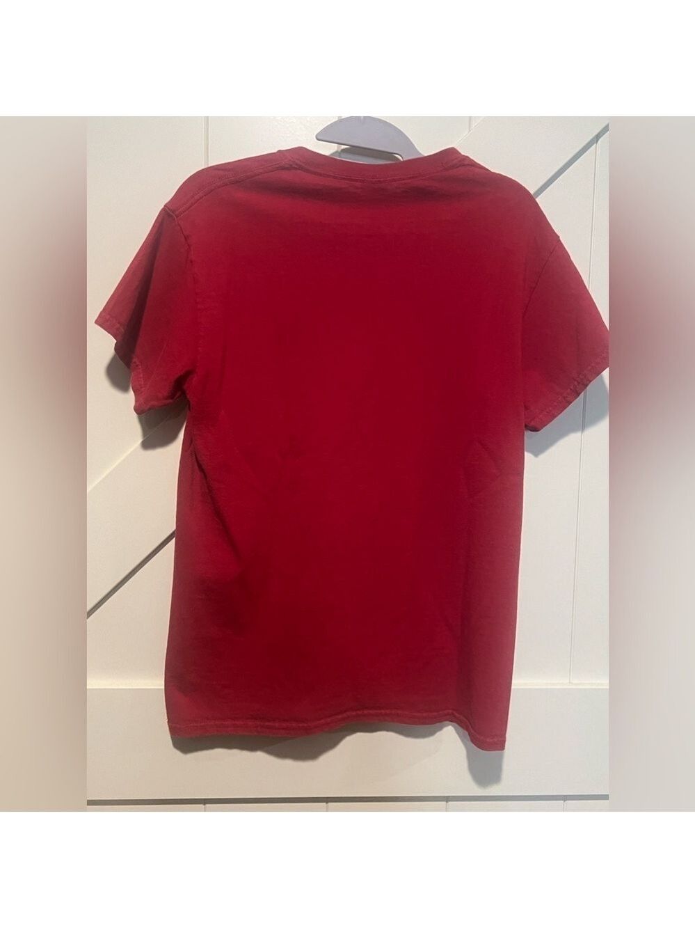 No one fights alone red t-shirt Size: Small - Picture 3 of 5